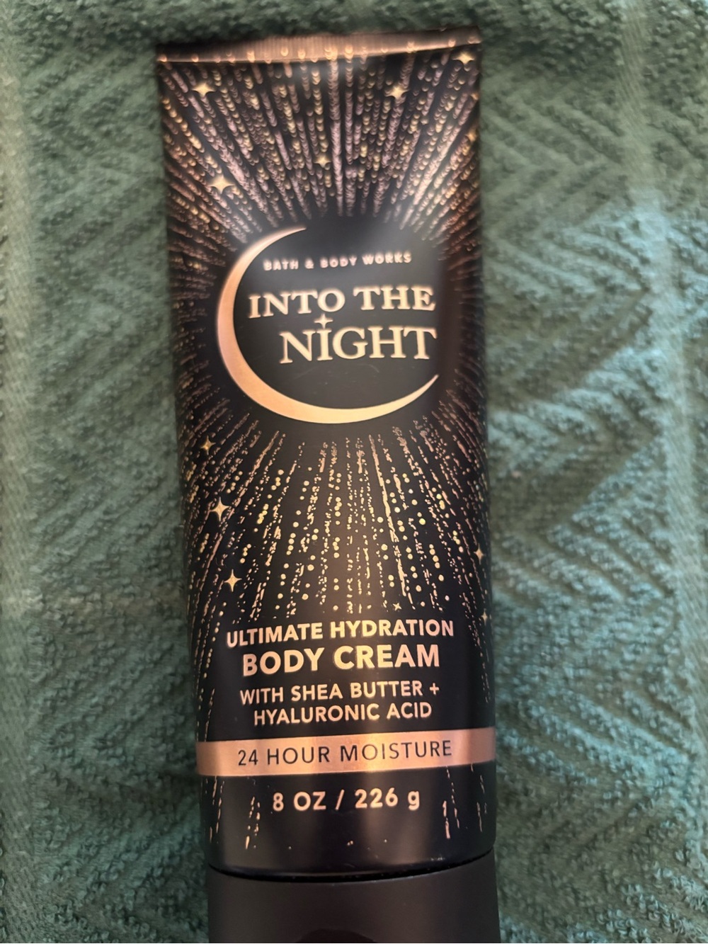 Bath & Body Works Into The Night Body Cream - Black & Gold